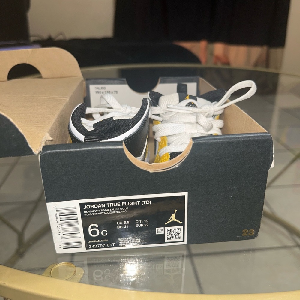 Jordan True Flight Toddler Sneakers - Black, White, Yellow